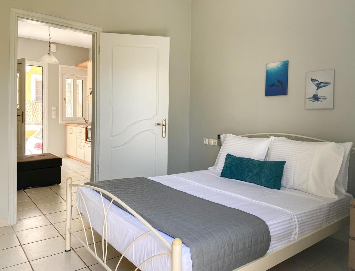 Ermis Apartments Argostoli  Exteriör bild